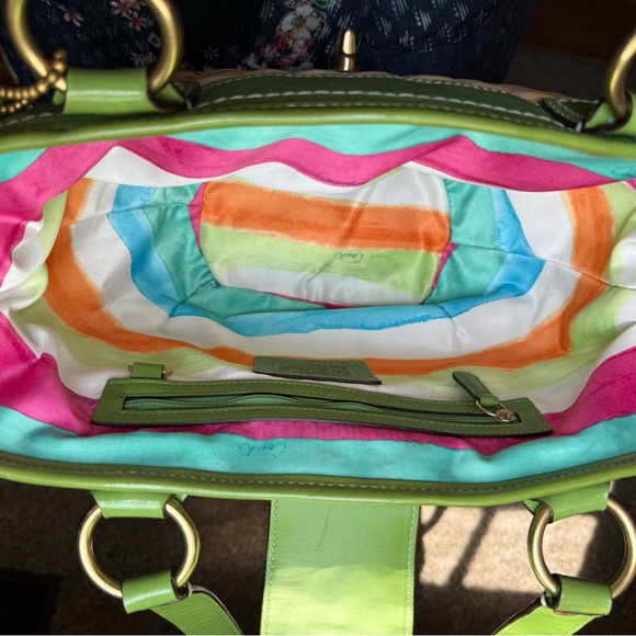 Coach ‘07 Hampton Green Straw Tote, Clutch, Slim Wallet, Scarf-Wrap & O/S Hat - Picture 7 of 16